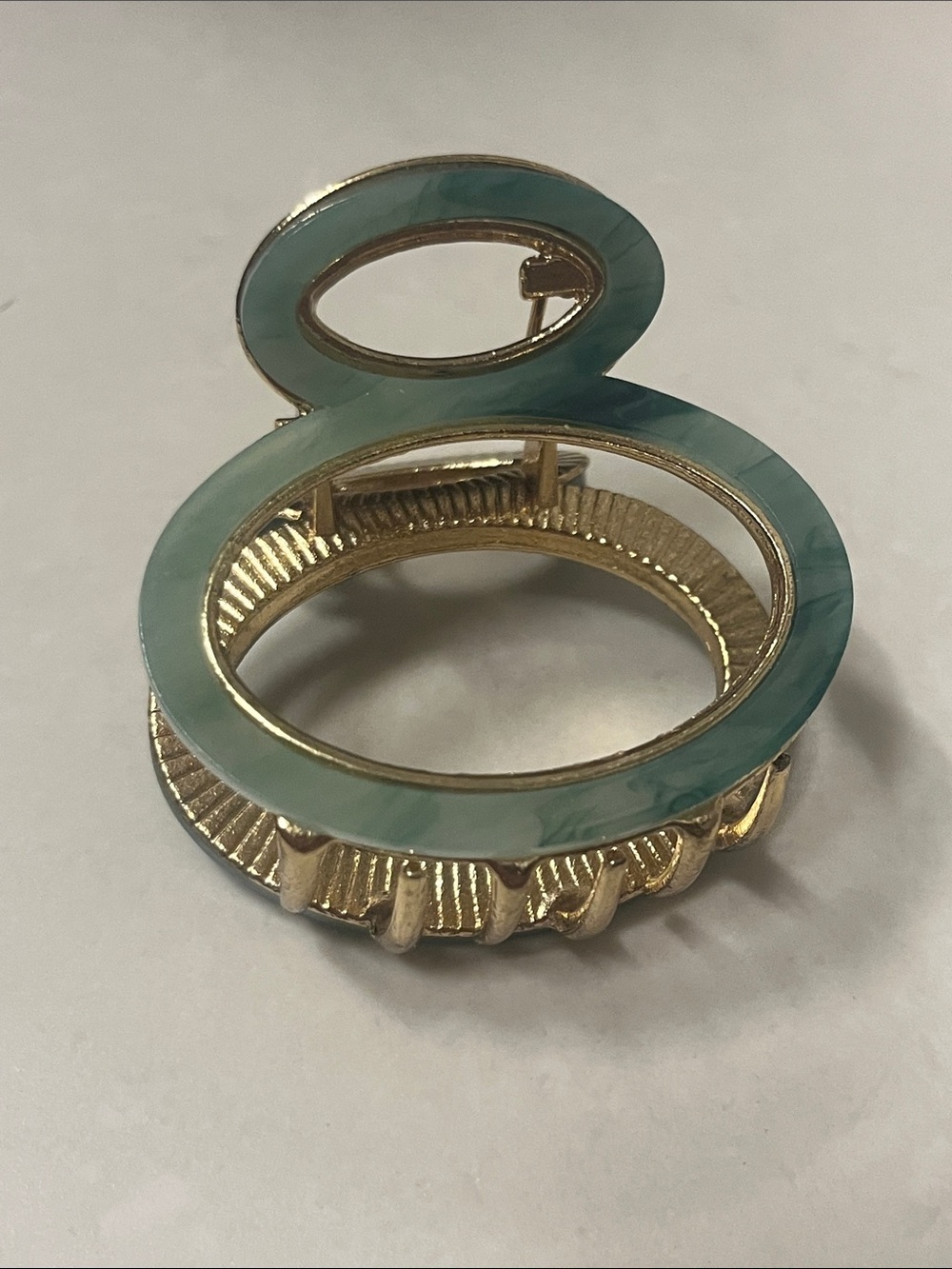 Teal metal claw clip